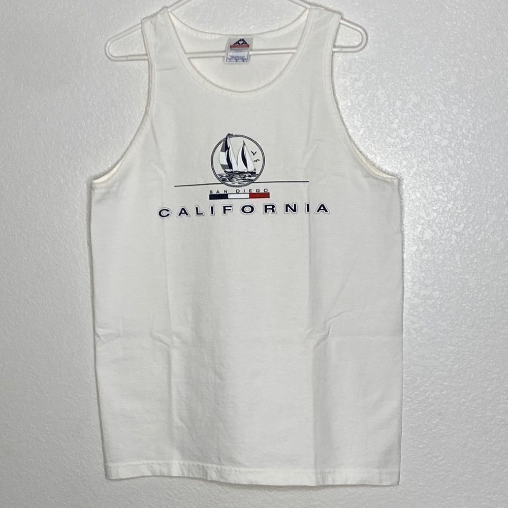 AAA Men’s 100% Thick Cotton Cream Tank Top with Print Size L NWOT